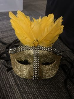 Gold Glittered Masquerade Masks