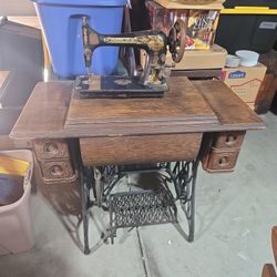 Antique Singer