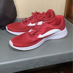 Size 10 athletic Shoes