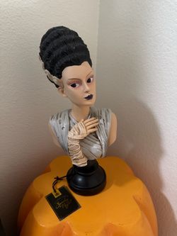 BEAUTIFUL BRIDE OF FRANKENSTEIN BUST (2025 RELEASE)