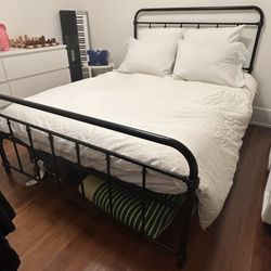 Black Metal Full Bed Frame + Mattress