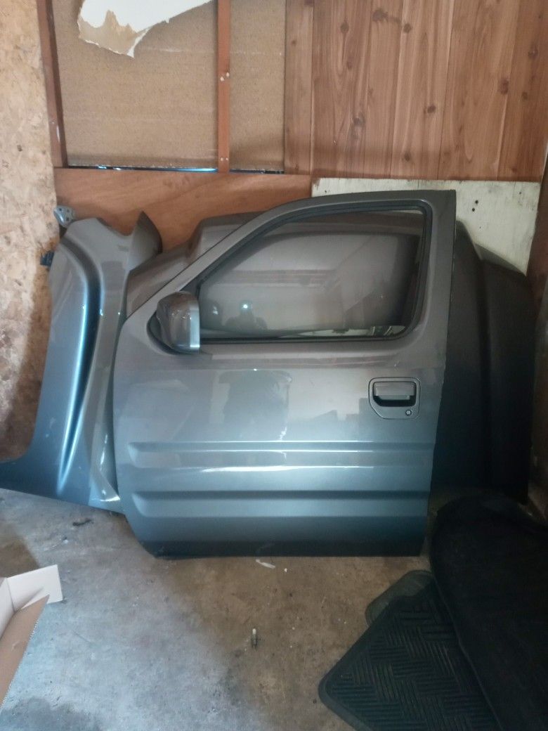 2006 Honda Ridgeline Parts Read Post!!!!