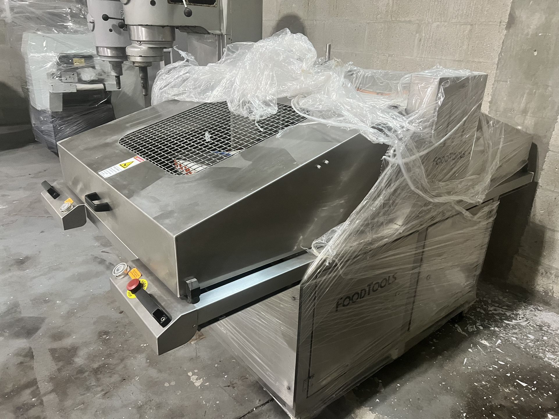 FOODTOOLS CS-10E Full Sheet Product Slicer