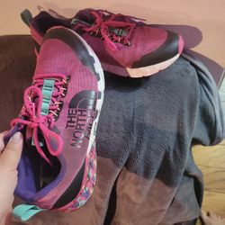 mens size 11 the north face running shoes used
