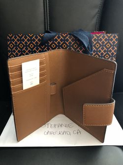 Tory Burch Passport Holder for Sale in Carlsbad, CA - OfferUp