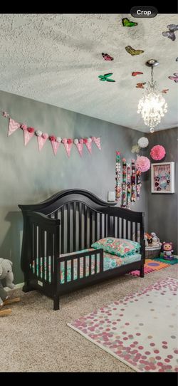 Crib Toddler Bed with Dresser and Changing Table