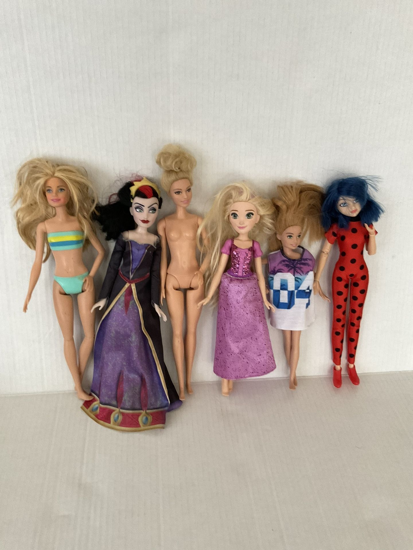 Barbie Doll Lot Of 6 Barbies Disney Princess Dolls 