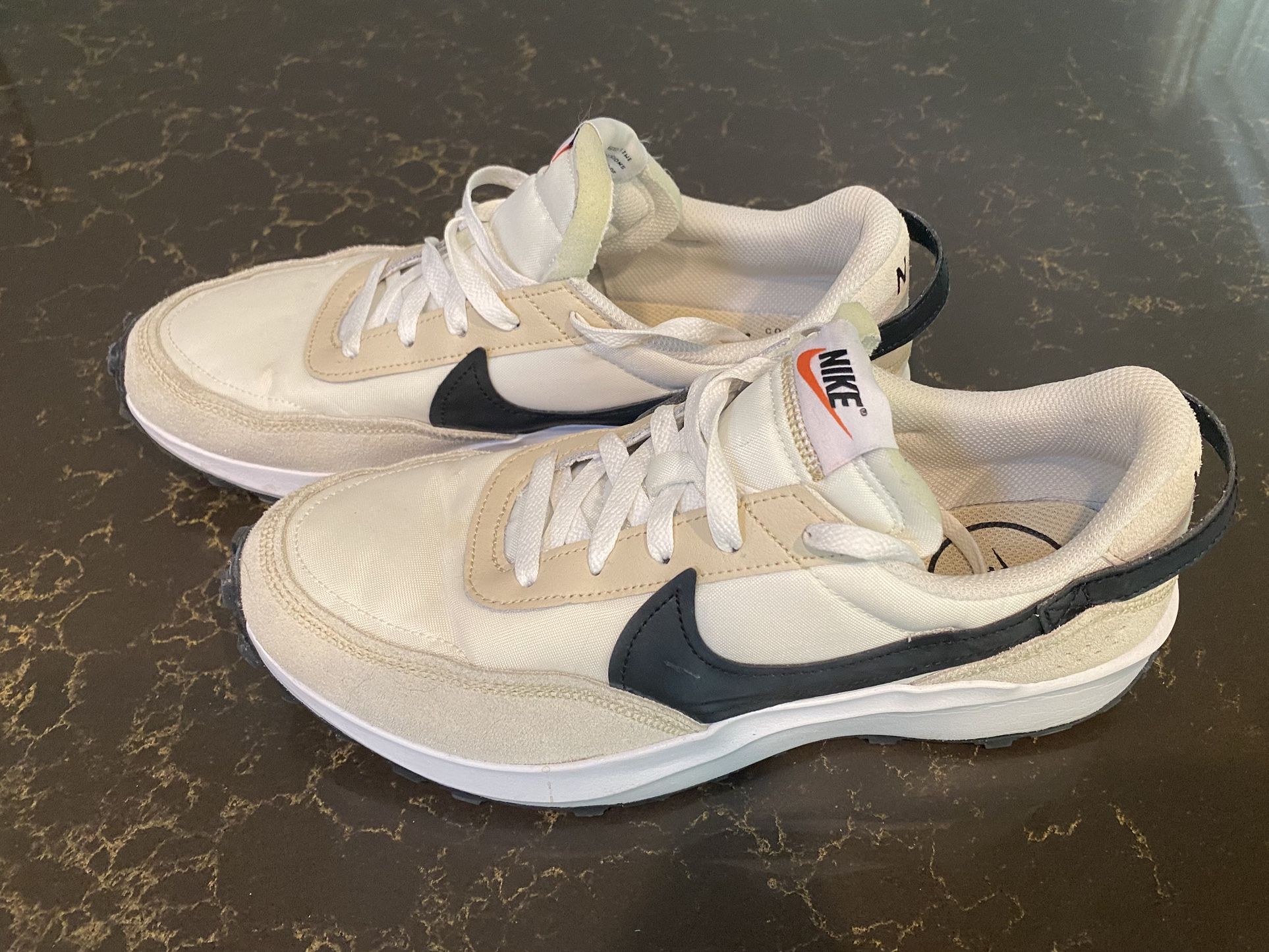 Nike Women’s Waffle Debut Shoes