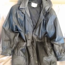 Ladies Black Leather Coat/Jacket Size M