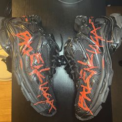 Balenciaga Runner Graffiti Red Size 12