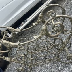 Vintage Heavy Wine Holder