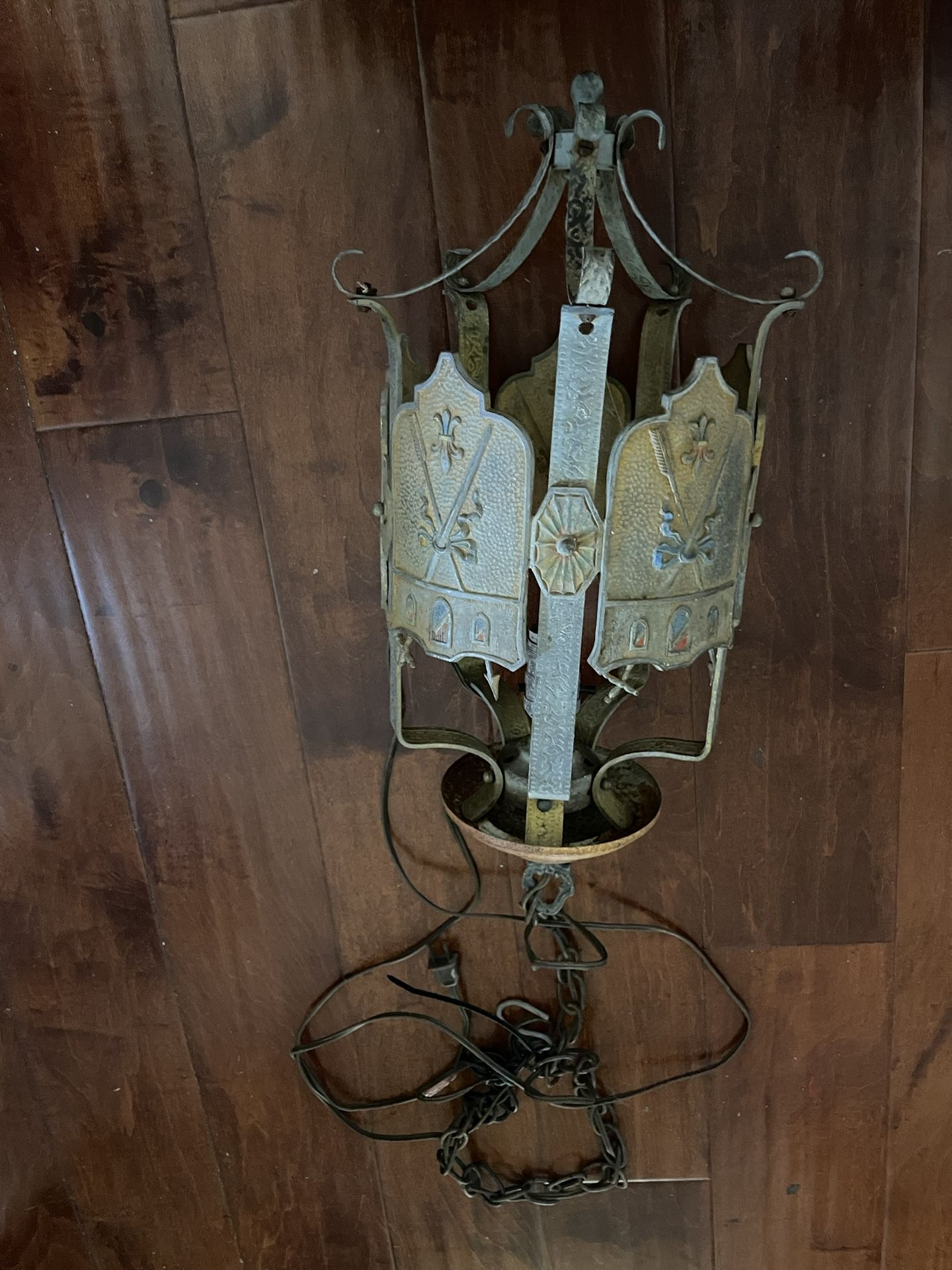Vtg 1920s Spanish Revival Wrought Iron Hanging Lantern Light – Needs Rewire