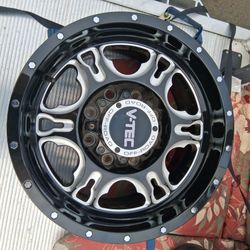 17" vision black/machined aluminum wheels