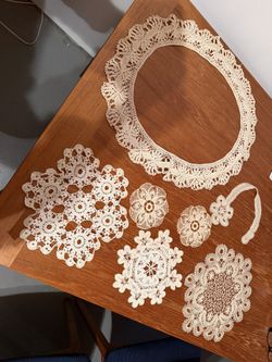 Lot Of 7 Antique Vologda (Russia) Bobbin Lace Table Doilies & Collar Never Used