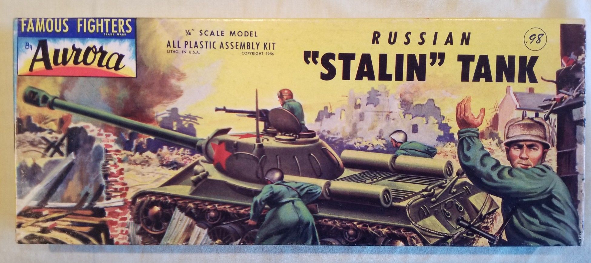VINTAGE 1956 Aurora Russian Stalin Tank Model