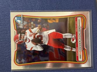 Patrick Mahomes II Bowman Chrome Football Card 2026