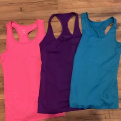 Women’s Workout Tanks Assorted Size Small & Medium