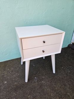 Nightstand/side table