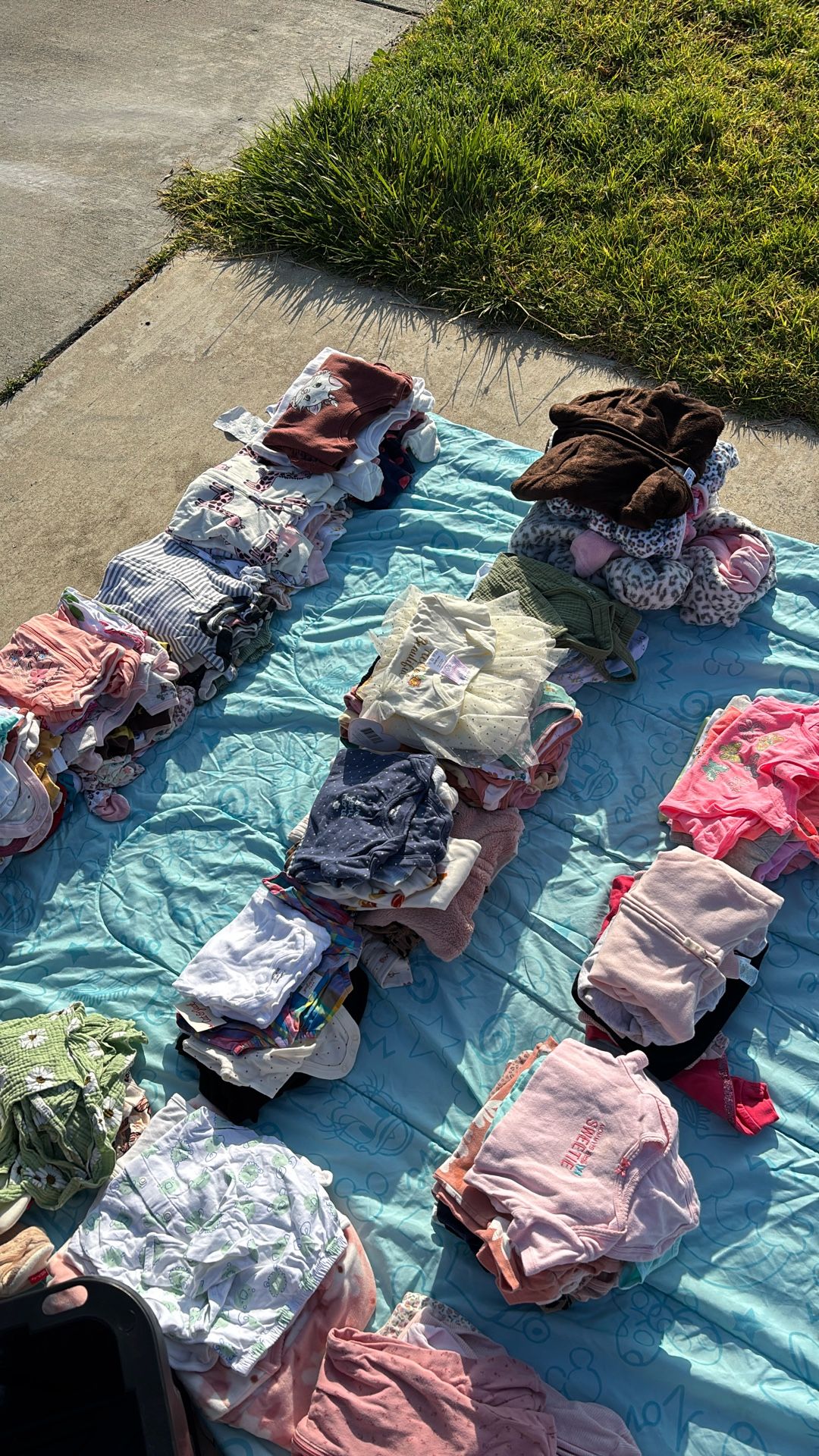 Yard Sale 2811 W Rancho Vista Drive Rialto