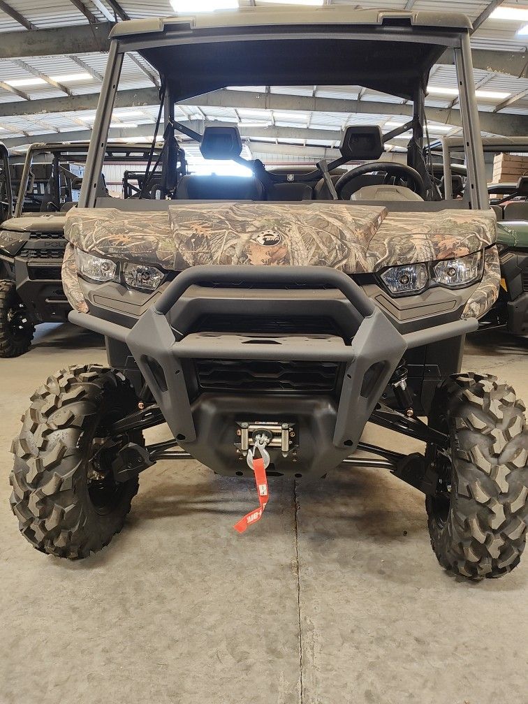 2024 CanAm Defender HD10 XT