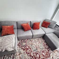 7Pc Sectional Couch with Bluetooth speaker!