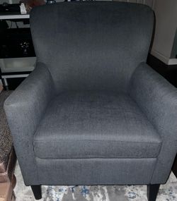 Accent chairs 2