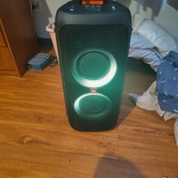 JBL Party box 310 