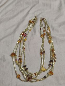 Gold tone vintage  necklace