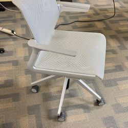 White Mesh Office Chair with Wheels