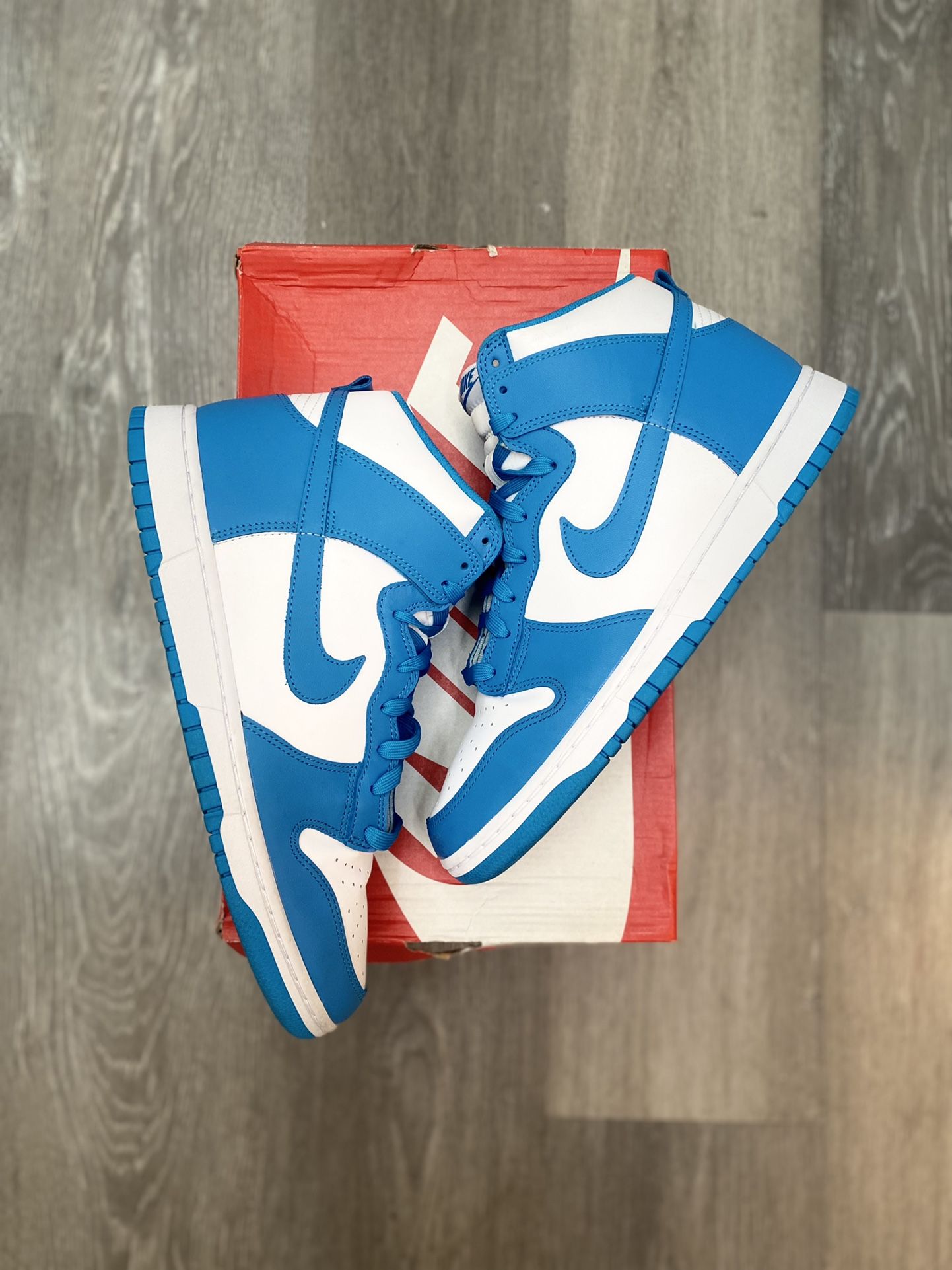Nike Dunk High Laser Blue