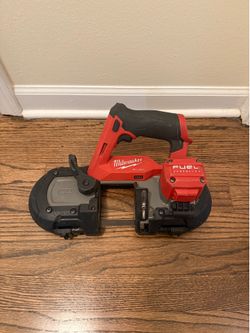 M12 FUEL 12V Lithium-​Ion Cordless Compact Band Saw (Tool-​Only)