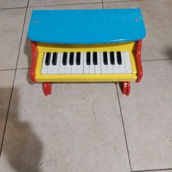 Melissa Doug R # 8960 Ages3 Upright Child Piano For Brand Melissa Doug Kid's Colorful Miniatures Keyboar d 