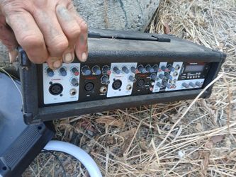 4-Channel Powered Audio Mixer