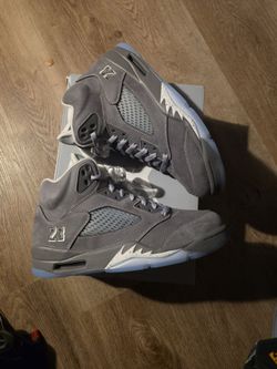 Wolf Grey 5s DS 9.5