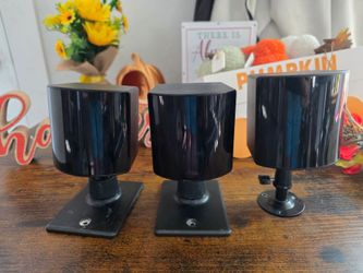 3x steam Vr lighthouse+ vive tracker 3.0