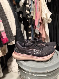 Brooks Glycerin shoes women 8