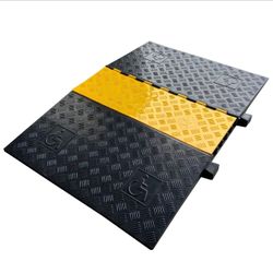 F COME Rubber Cable Ramp 5 Channel Drive Over Hose Cable Protector Outdoor 22000Lbs Load Capacity