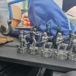 Star Wars Chess Pieces 2005