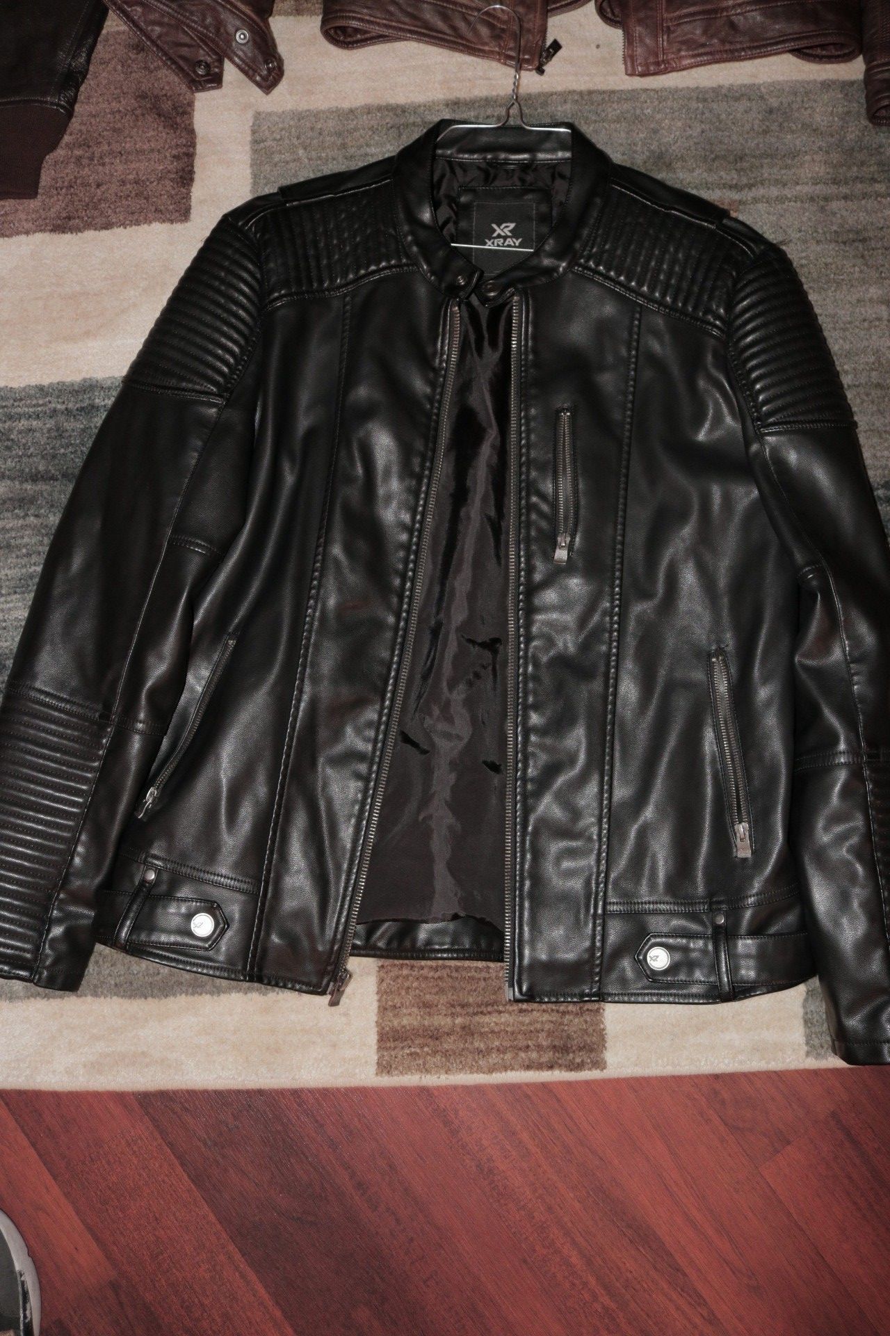 Motorcycle jacket (Medium)