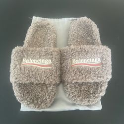 Grey balenciaga slides