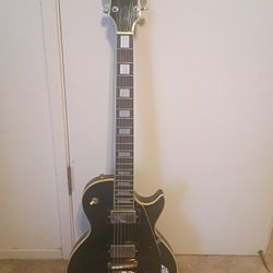 Aspen Les Paul Custom Copy Electric Guitar, Acoustic Amplifier And A Levi's Leathers Guitar Case