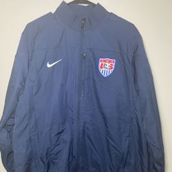 Nike USA Windbreaker Size XL