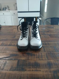 boots for girls size 3 us