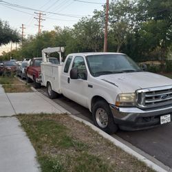 2004 Ford F250 Service Truck with Crane