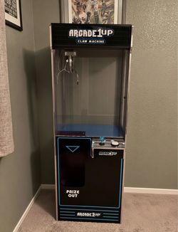 Arcade one up claw machine