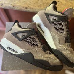  Jordan 4 Taupe Haze 