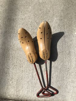 Vintage Red Head No2 Women’s Shoe Stretch