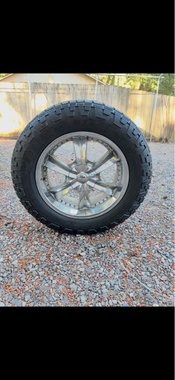Cooper Discoverer Tire on Alloy Wheel