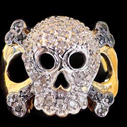 10k solid yellow gold 0.65CTW Natural Black & White Diamond fashion Scull ring sz7