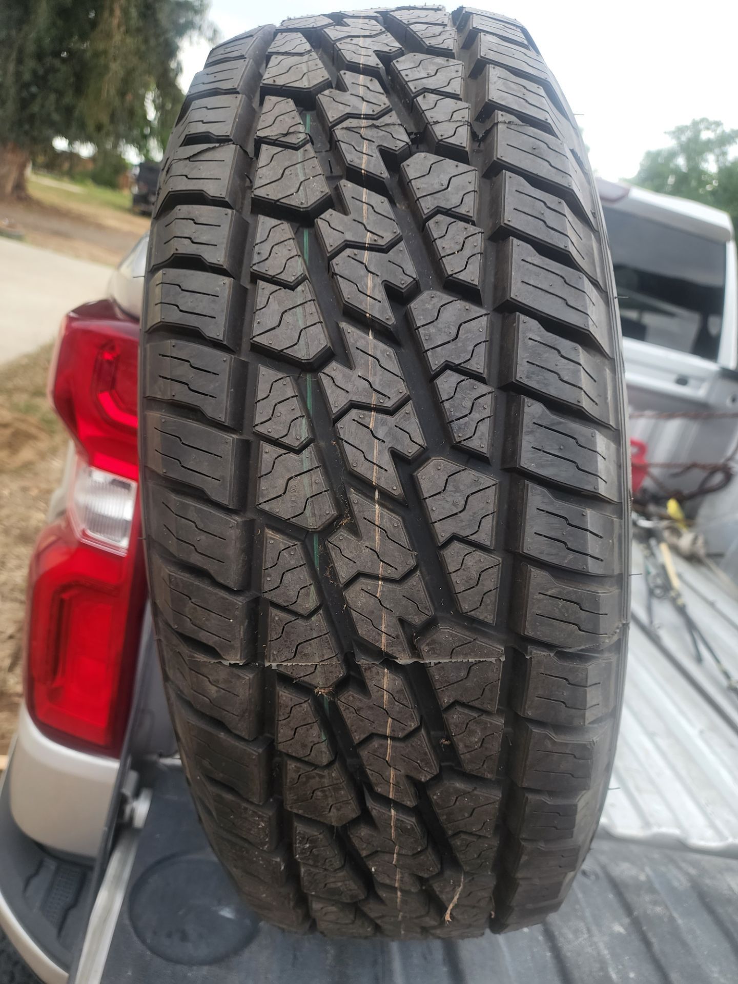 Tires R15